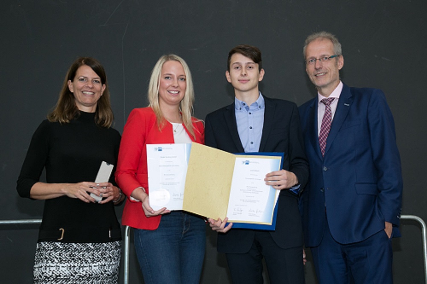 IHK Bestenehrung 2018 - Unser ehemaliger Azubi Lukas war dabei!