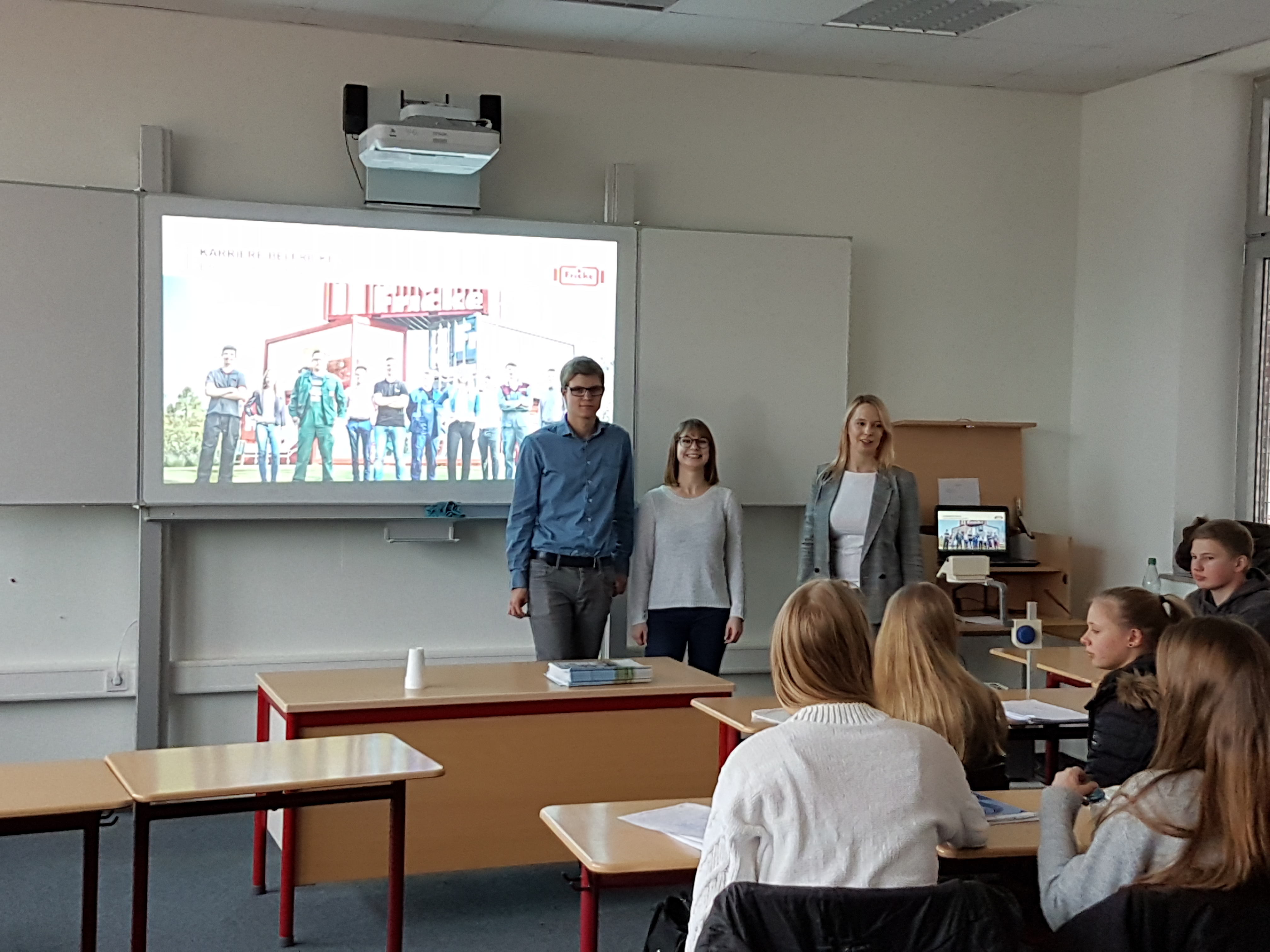 Berufsinformationstag - Wir präsentieren die Fricke Gruppe