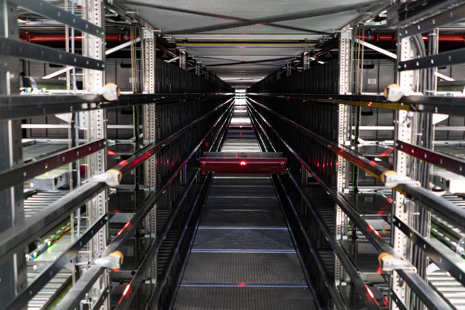 Logistik Erweiterung Shuttle Lager